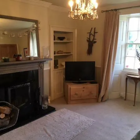 At 23 Wykeham (Scarborough)